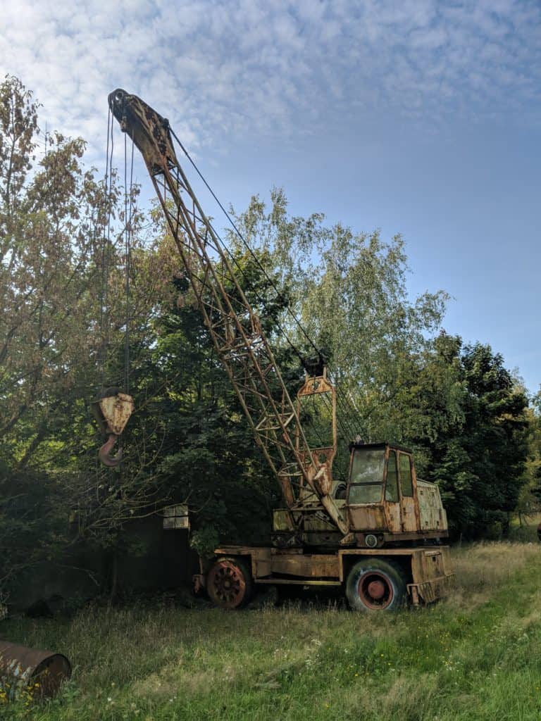 Cmentarzysko pojazdów, Karolew, województwo łódzkie - zdjęcie 2
