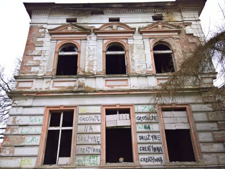 Dwór w Osówcu, Osówiec, województwo kujawsko-pomorskie - relacja z 01.2019, zdjęcie 7