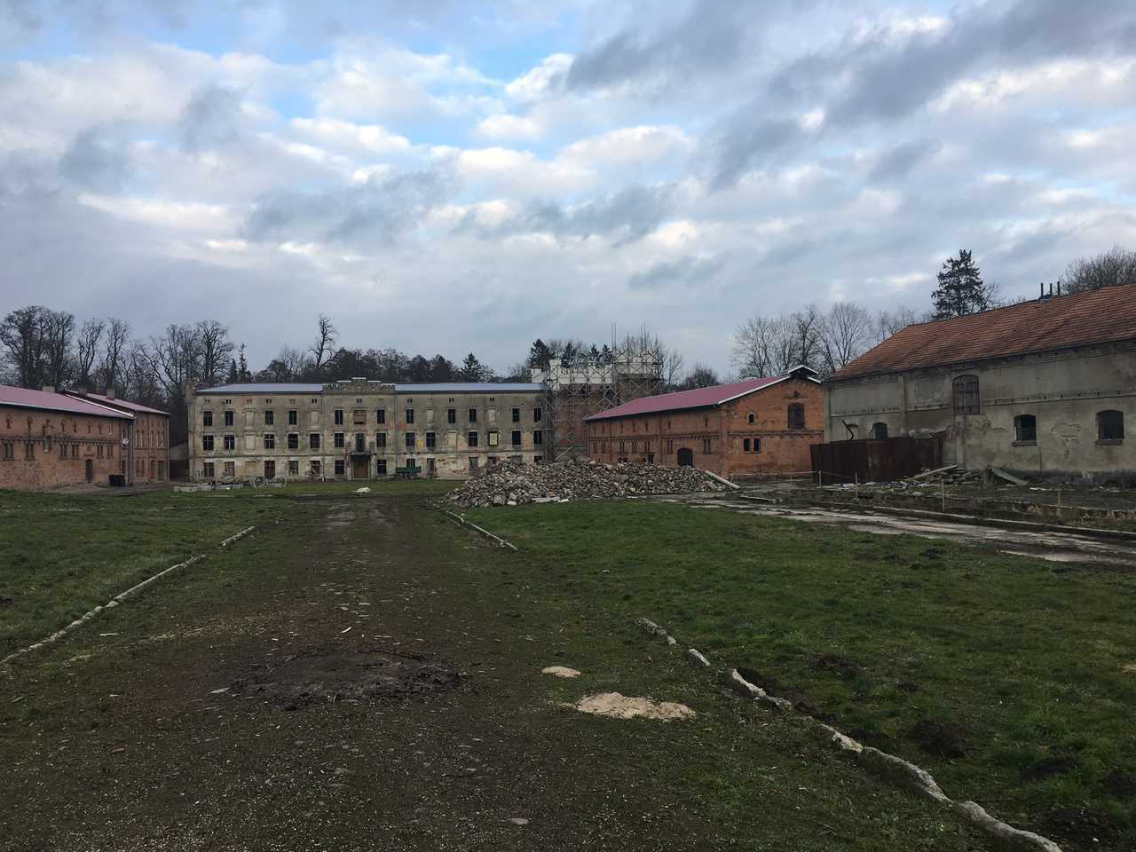 Barokowy Pałac, Karlino, zachodniopomorskie — zdjęcie 4