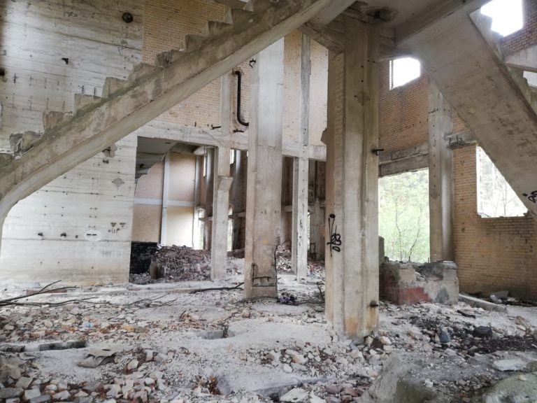 Pozostałości fabryki amunicji Deutsche Sprengchemie w Brożku, Brożek, województwo lubuskie - relacja z 04.2019, zdjęcie 6