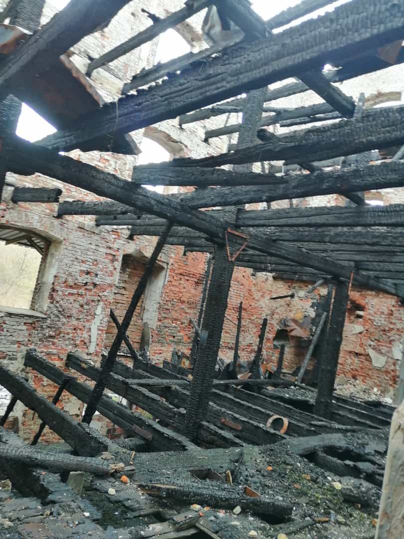 Opuszczon mlyn zbozowy Szynkielew, Szynkielew Trzeci, województwo łódzkie