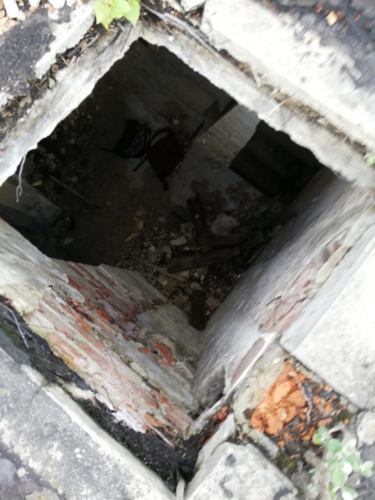 Fabryka odzieży Cora, Warszawa, województwo mazowieckie - relacja z 05.2019, zdjęcie 2
