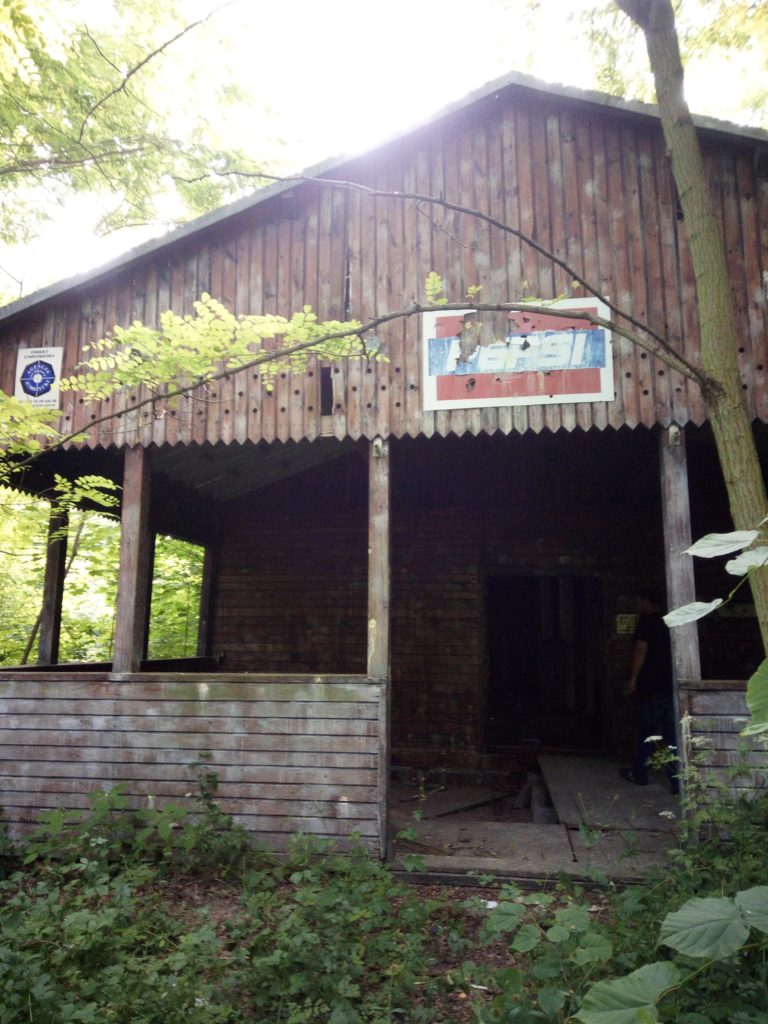 Ośrodek letniskowy, Rogów Wieś, województwo łódzkie - relacja z 06.2019, zdjęcie 1