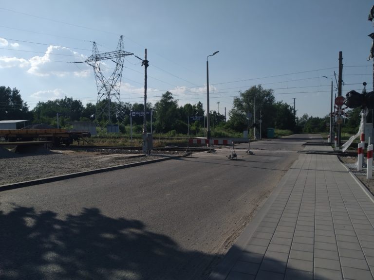 Stacja PKP Olechów, Łódź, województwo łódzkie - relacja z 06.2019, zdjęcie 1