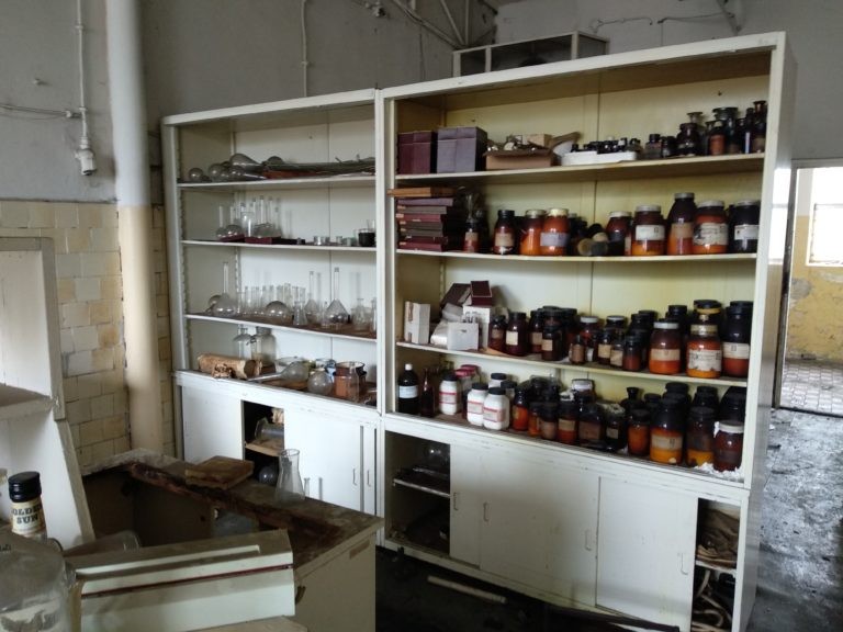 Opuszczone laboratorium, Cieszyn, województwo śląskie - zdjęcie 2
