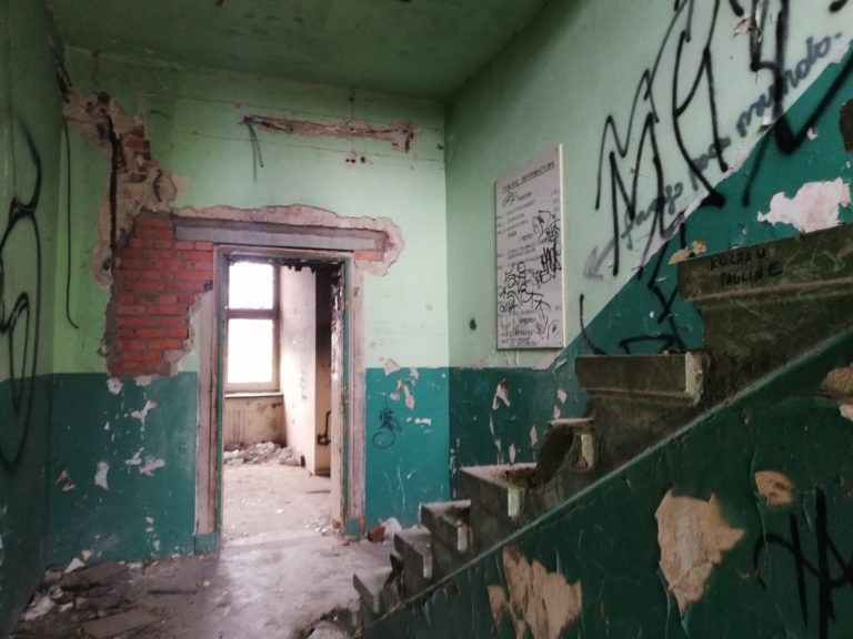 Opuszczona zajezdnia tramwajowa Dąbrowskiego, Łódź, województwo łódzkie - zdjęcie 5