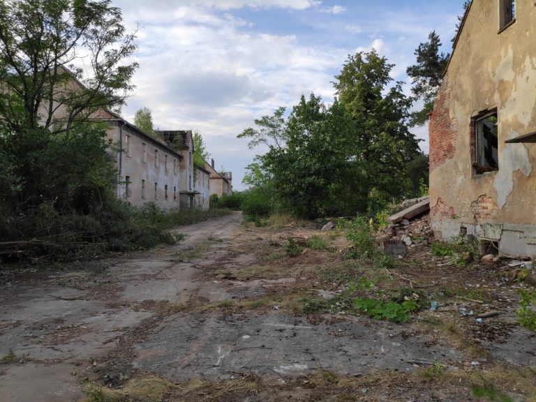 Opuszczone Miasto-Pstrąże, Pstrąże, województwo dolnośląskie - relacja z 07.2019, zdjęcie 2