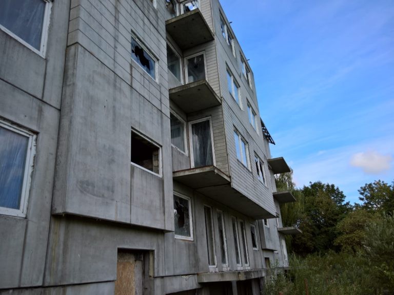 Nie dokończony opuszczony blok, Śliwice, województwo kujawsko-pomorskie - relacja z 08.2019, zdjęcie 2