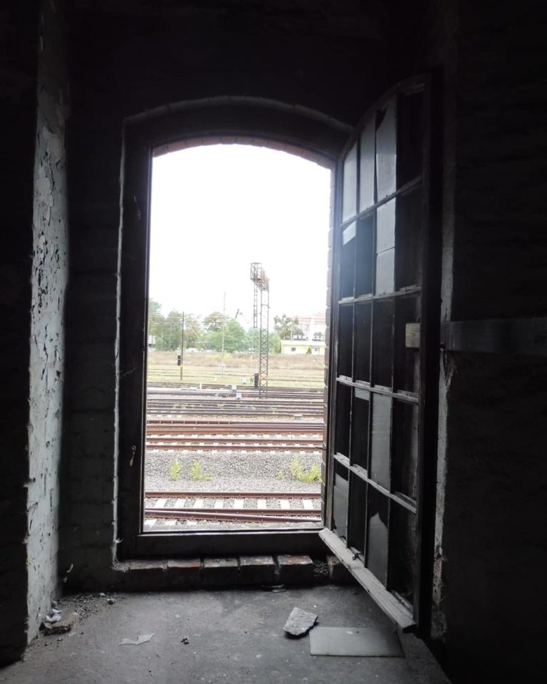 Opuszczona kolejowa wieża ciśnień, Malbork, województwo pomorskie - zdjęcie 8