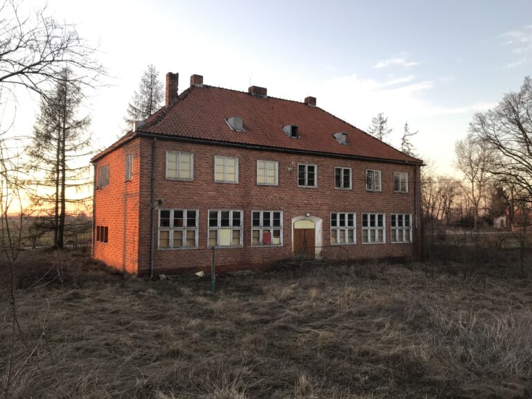 Szkoła podstawowa, Bukowiec, województwo kujawsko-pomorskie - relacja z 02.2019, zdjęcie 21