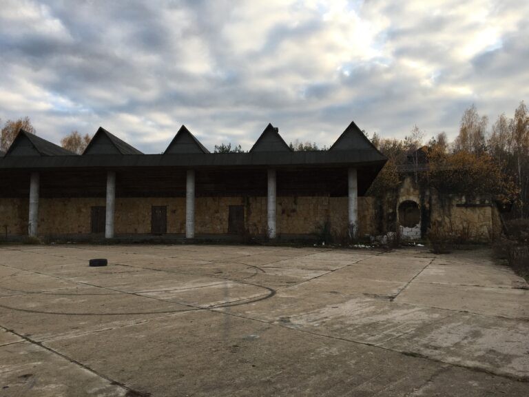 Klub X, Ojrzanów, województwo mazowieckie - relacja z 11.2019, zdjęcie 3
