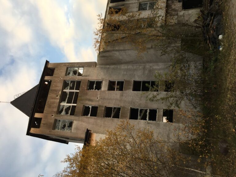Nieukończony Hotel, Zaręby, województwo mazowieckie - relacja z 11.2019, zdjęcie 3