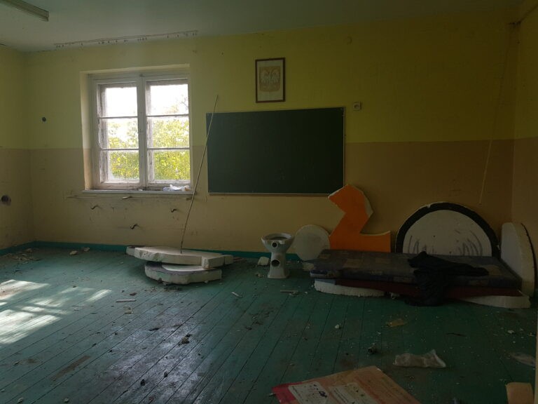 Szkoła podstawowa, Bukowiec, województwo kujawsko-pomorskie - relacja z 10.2019, zdjęcie 15