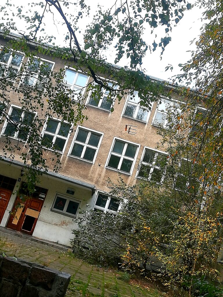 Opuszczona szkoła, Szczecin, województwo zachodniopomorskie - relacja z 11.2019, zdjęcie 1