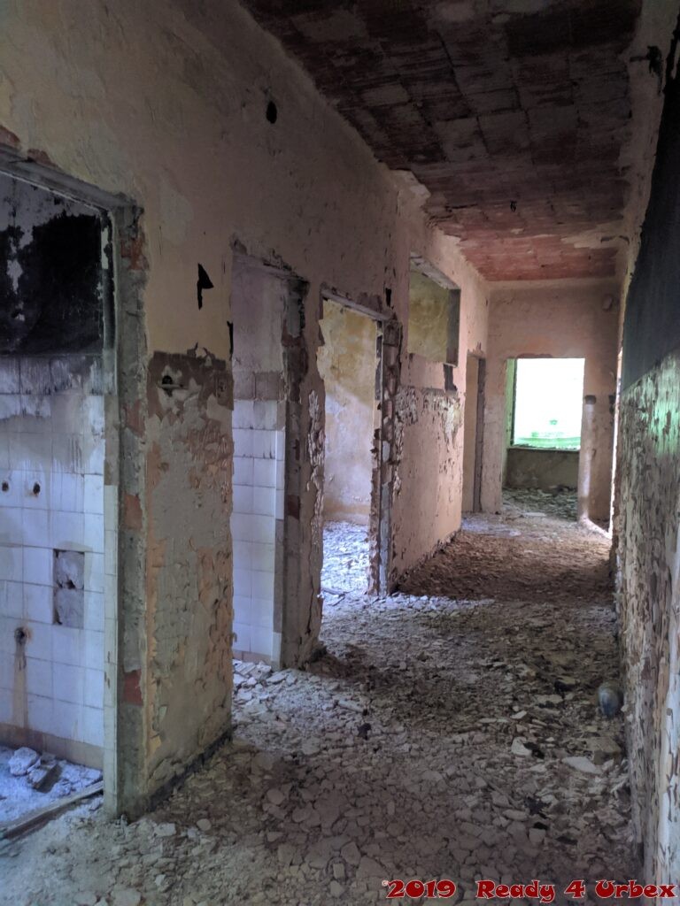 Opuszczony szpital, Konstancin-Jeziorna, województwo mazowieckie - relacja z 06.2019, zdjęcie 3