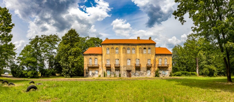 Zespół pałacowo-parkowy w Baranowicach, Żory, województwo śląskie - relacja z 07.2019, zdjęcie 1