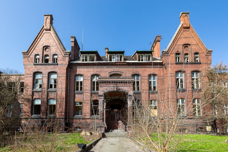 Opuszczony szpital w Raciborzu, Racibórz, województwo śląskie - relacja z 03.2019, zdjęcie 7