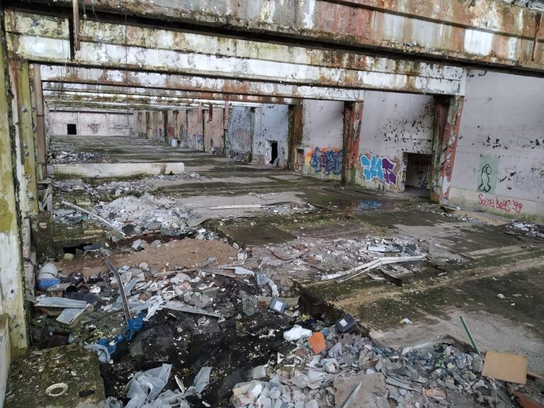 Opuszczone Zakłady Włókiennicze Bewelana w Bielsku-Białej, Bielsko-Biała, województwo śląskie - relacja z 01.2020, zdjęcie 4