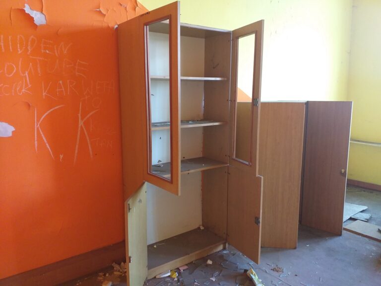 Dawna Szkoła Podstawowa nr 6 na Pechniku, Jaworzno, województwo śląskie - zdjęcie 8
