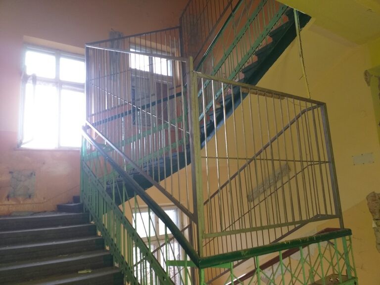 Dawna Szkoła Podstawowa nr 6 na Pechniku, Jaworzno, województwo śląskie - zdjęcie 5