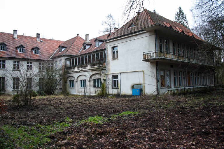 Miłowody Opuszczone Sanatorium, Kowanówko, województwo wielkopolskie - zdjęcie 2