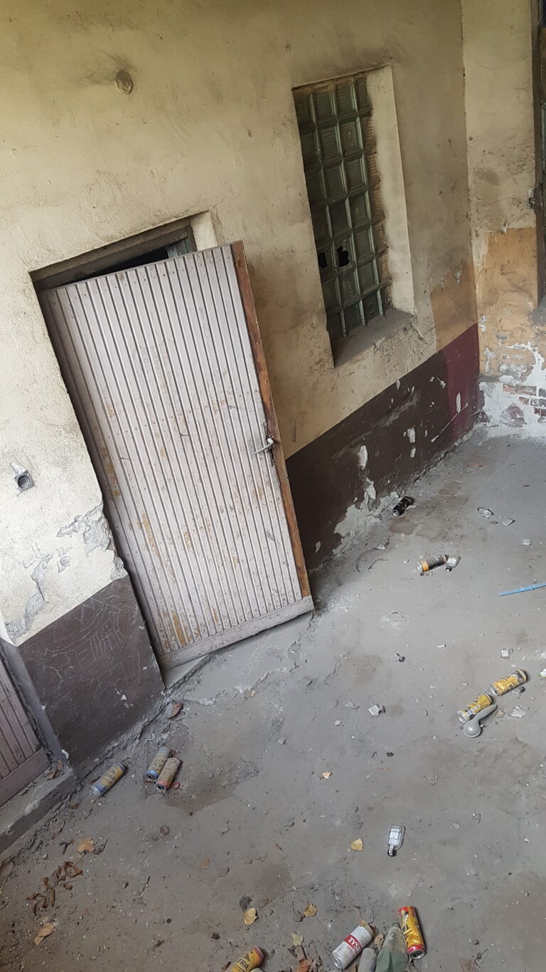 Jedna z hal Makrum, Bydgoszcz, województwo kujawsko-pomorskie - zdjęcie 2