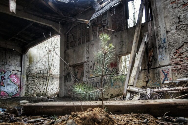 Opuszczona fabryka, Krzeszowice, województwo małopolskie - zdjęcie 8