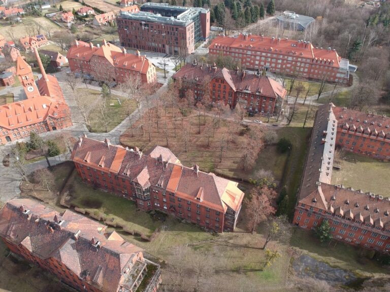 Opuszczony Szpital Chorób Nieuleczalnych, Wrocław, województwo dolnośląskie - relacja z 03.2020, zdjęcie 10
