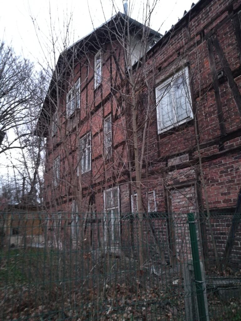 Zabytkowa kamienica w opłakanym stanie, Gdańsk, województwo pomorskie - relacja z 03.2020, zdjęcie 4