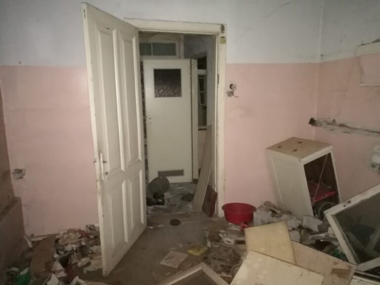 Zabytkowa kamienica w opłakanym stanie, Gdańsk, województwo pomorskie - relacja z 03.2020, zdjęcie 2