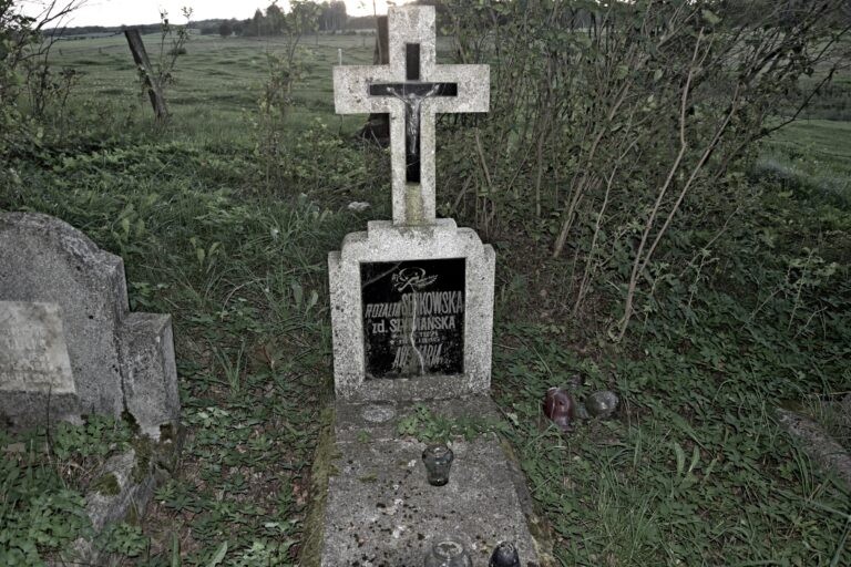 SADOWO – Opuszczony cmentarz, Sadowo, województwo warmińsko-mazurskie - zdjęcie 6