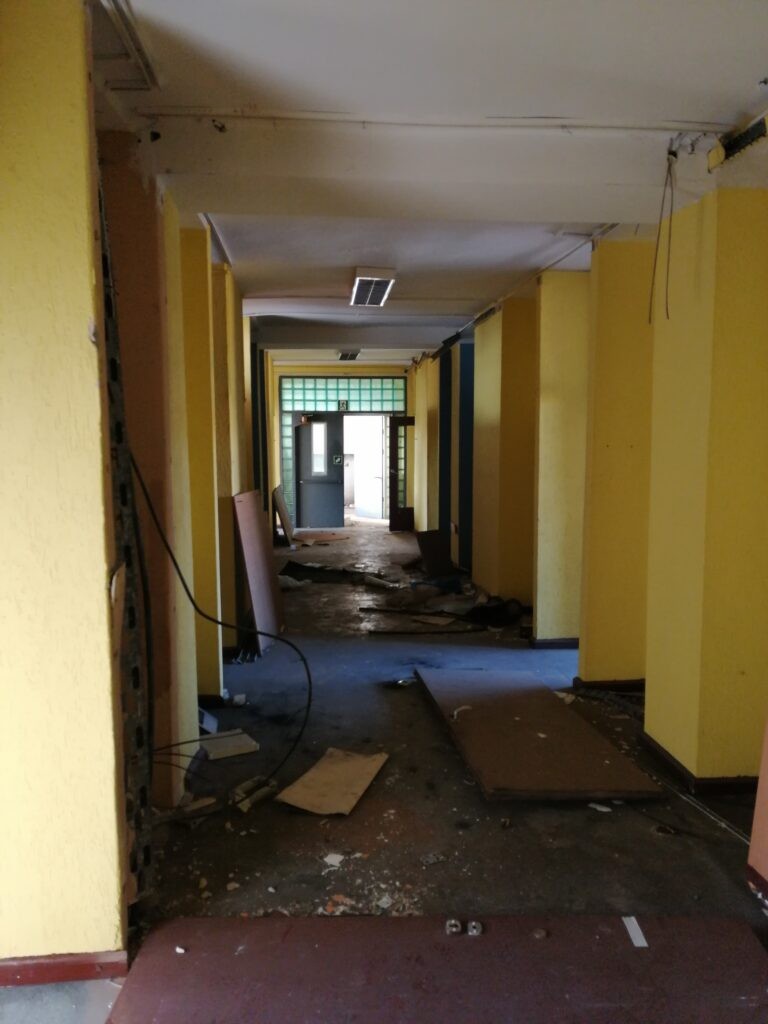 Biurowiec montanstal, Tarnowskie Góry, województwo śląskie - relacja z 04.2020, zdjęcie 13