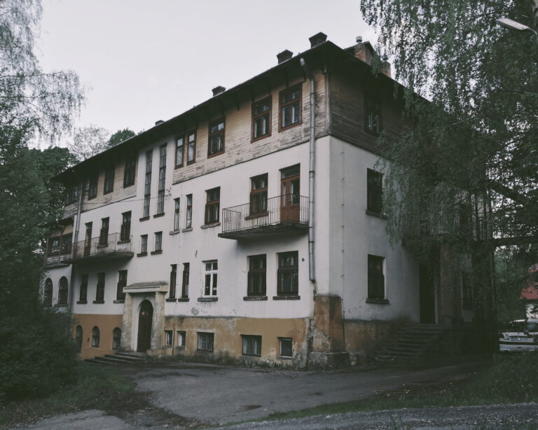 Szpital Uzdrowiskowy Gozdawa, Rymanów-Zdrój, województwo podkarpackie - relacja z 05.2020, zdjęcie 1