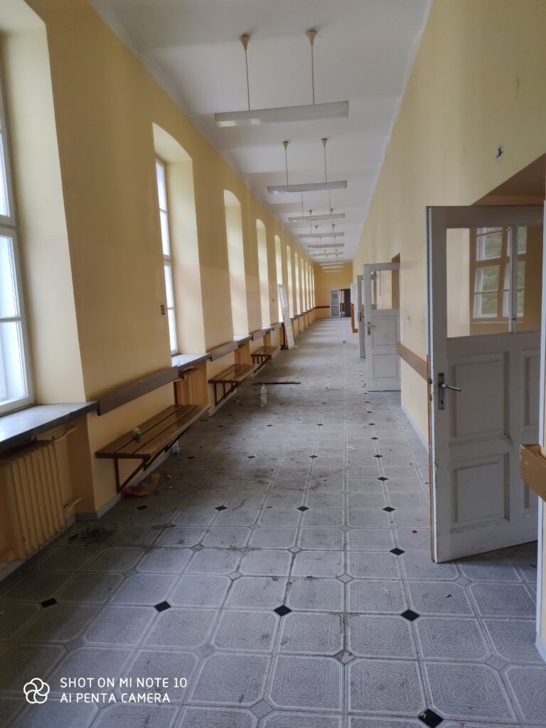 Opuszczony szpital, Przemyśl, województwo podkarpackie - zdjęcie 4