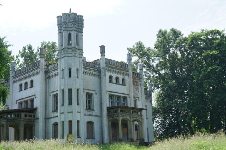 Willa noegotycka, Kraków, województwo małopolskie - relacja z 06.2020, zdjęcie 3