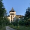 Nieukończony Hotel