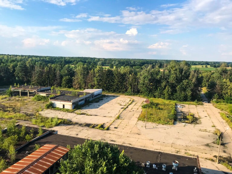 Opuszczony Bacutil, Baszków, województwo wielkopolskie - relacja z 07.2020, zdjęcie 13