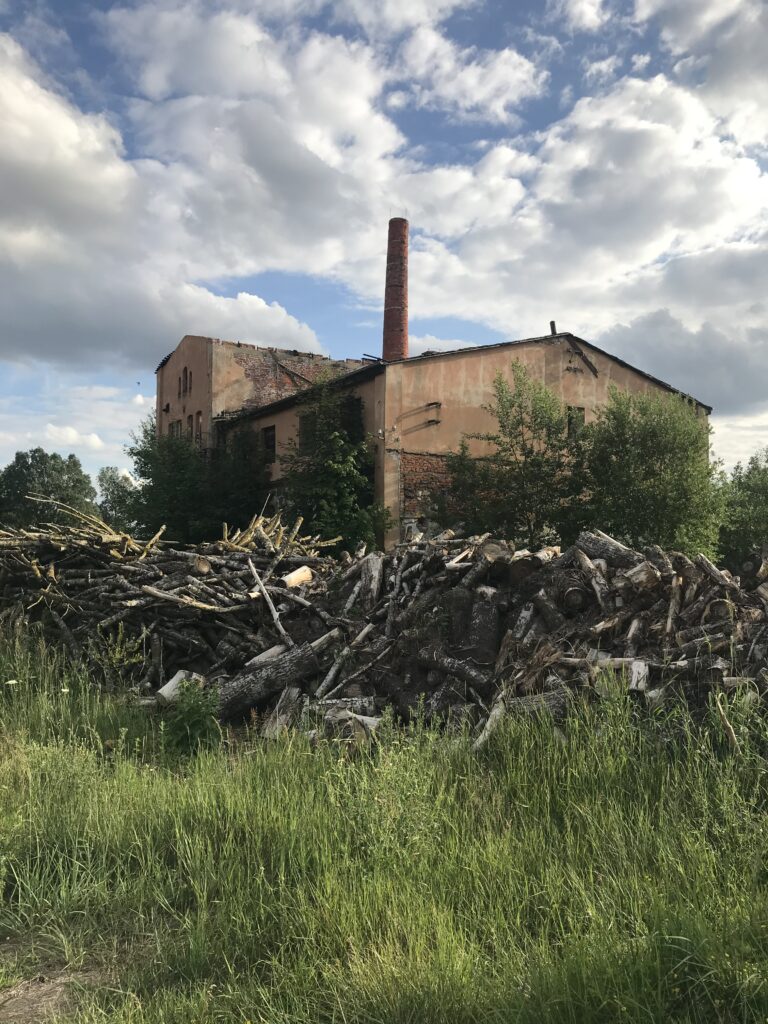 Gorzelnia w Dobrej Szcz., Dobra, województwo zachodniopomorskie - relacja z 06.2020, zdjęcie 1