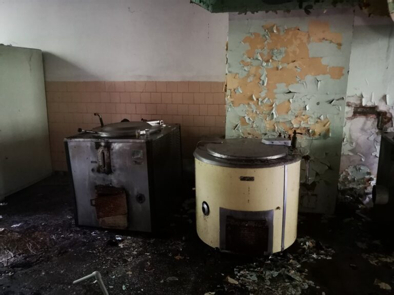 Opuszczony ośrodek Kolonijny, Kule, województwo śląskie - zdjęcie 1