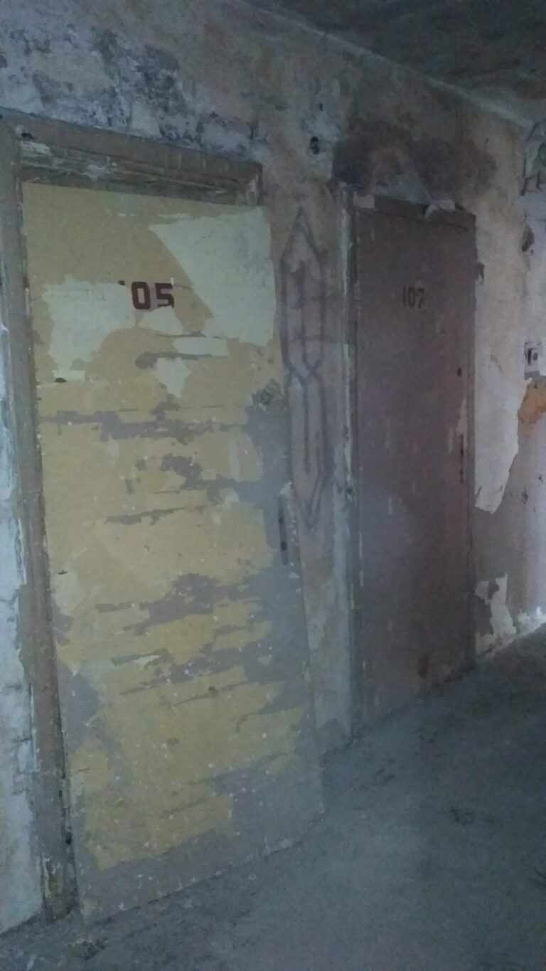 Opuszczony hotel / pensjonat / dom wczasowy, Pilchowice, województwo dolnośląskie - relacja z 07.2020, zdjęcie 9