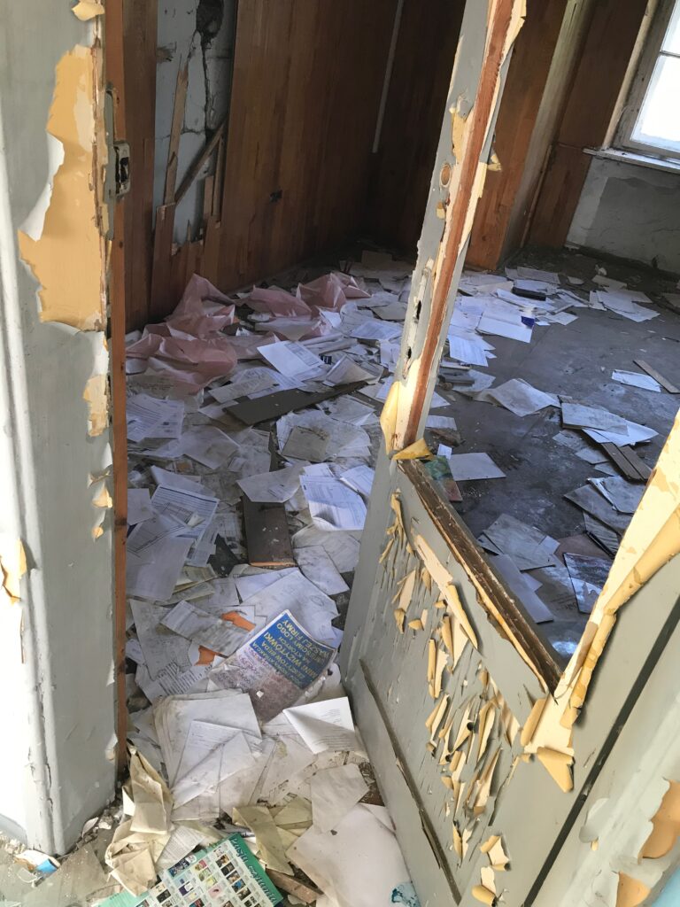 Kombinat rolniczy, Lubniewice, województwo lubuskie - relacja z 08.2020, zdjęcie 6