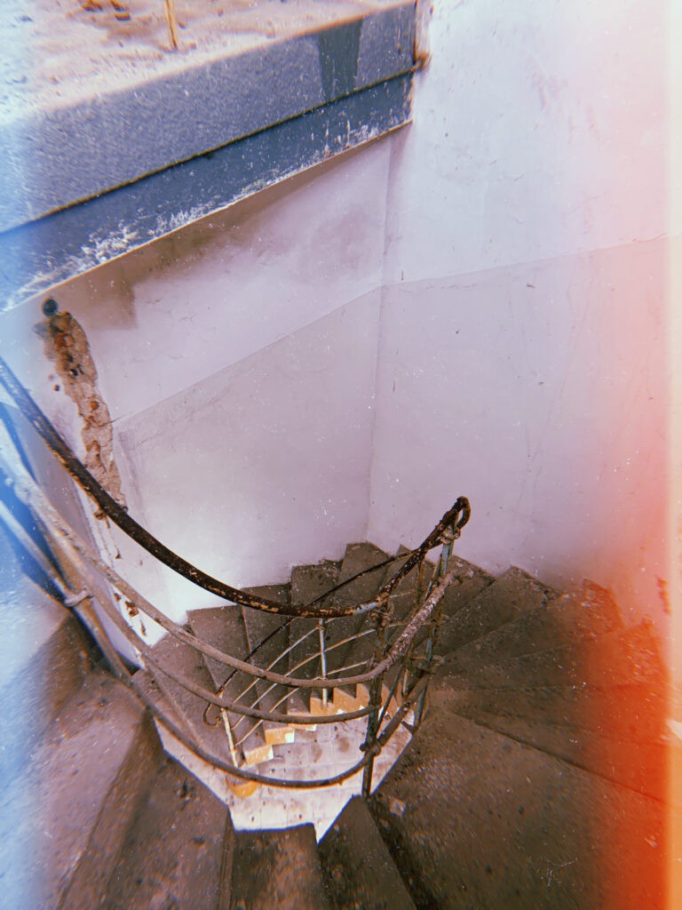 Neogotycki szpital z XIX wieku, Mokrzeszów, województwo dolnośląskie - relacja z 09.2020, zdjęcie 37