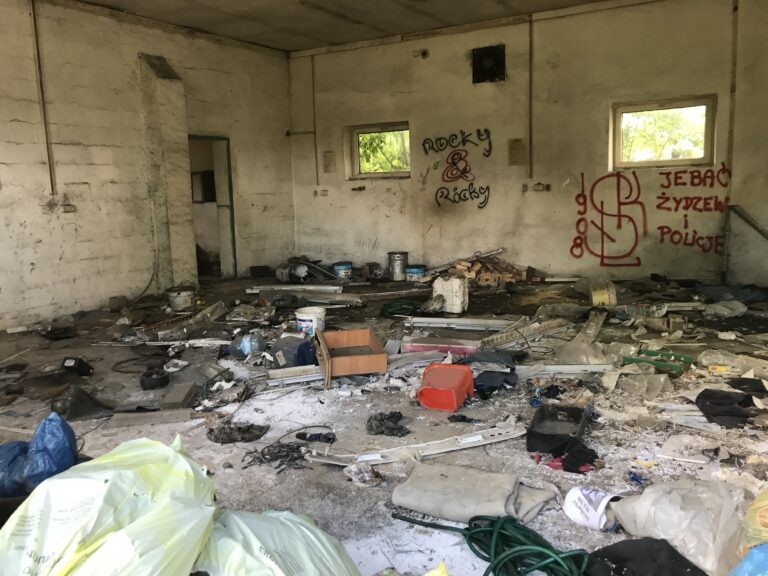 Huta szkła, Rąbień, województwo łódzkie - relacja z 08.2020, zdjęcie 5
