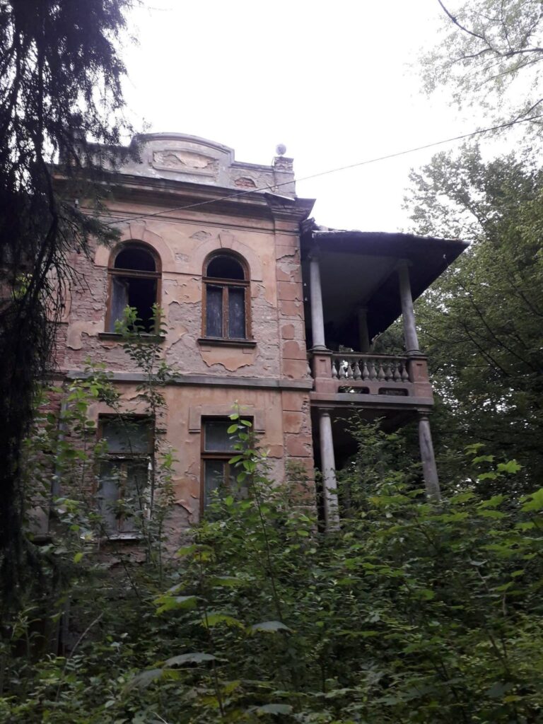 Willa Zosinek, Milanówek, województwo mazowieckie - relacja z 08.2020, zdjęcie 2