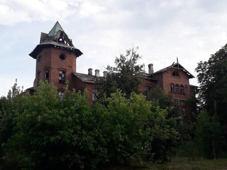 Pałacyk, Pruszków, województwo mazowieckie - relacja z 08.2020, zdjęcie 1