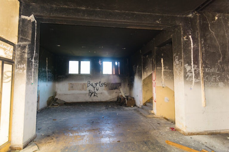 Opuszczony WIELKI SZPITAL rosyjski, Legnica, województwo dolnośląskie - relacja z 04.2019, zdjęcie 20