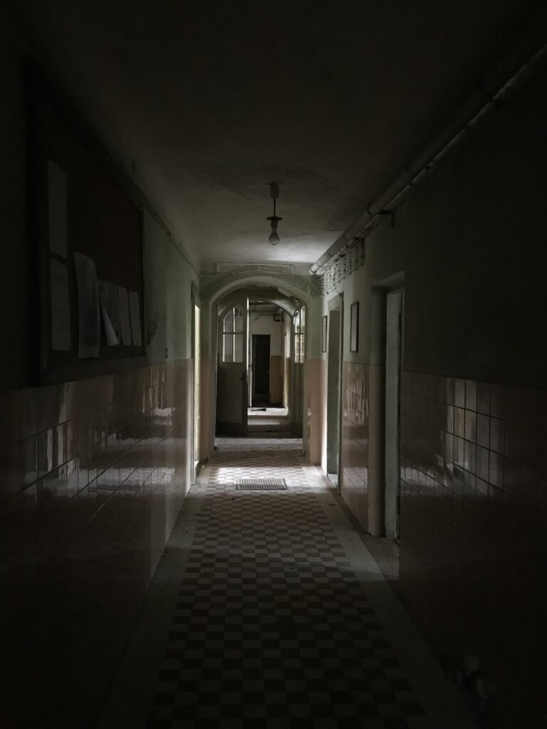 Szpital Uzdrowiskowy Gozdawa, Rymanów-Zdrój, województwo podkarpackie - relacja z 10.2020, zdjęcie 8