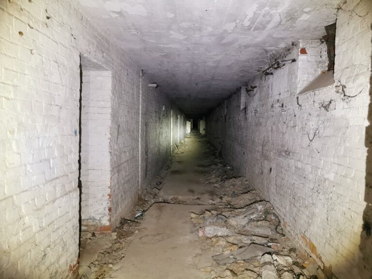 Opuszczony WIELKI SZPITAL rosyjski, Legnica, województwo dolnośląskie - relacja z 09.2020, zdjęcie 27