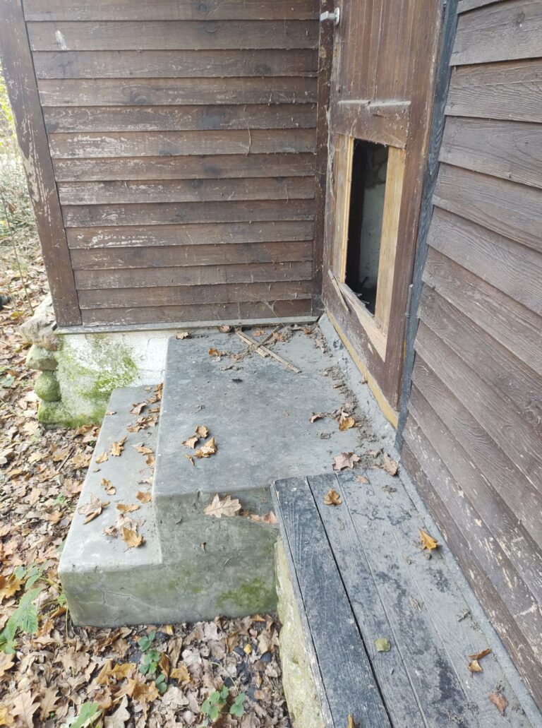 opuszczony domek, Warszawa, województwo mazowieckie - zdjęcie 1