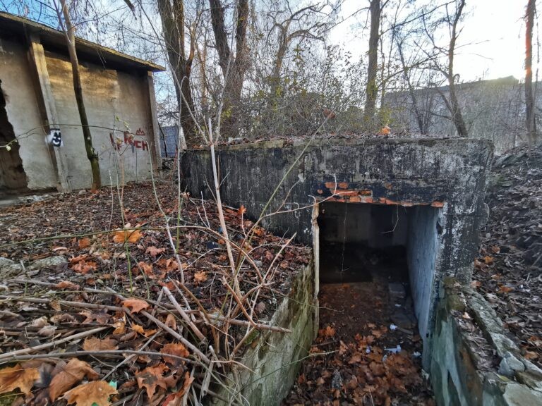 Opuszczona bursa szkolna, Katowice, województwo śląskie - relacja z 09.2020, zdjęcie 2
